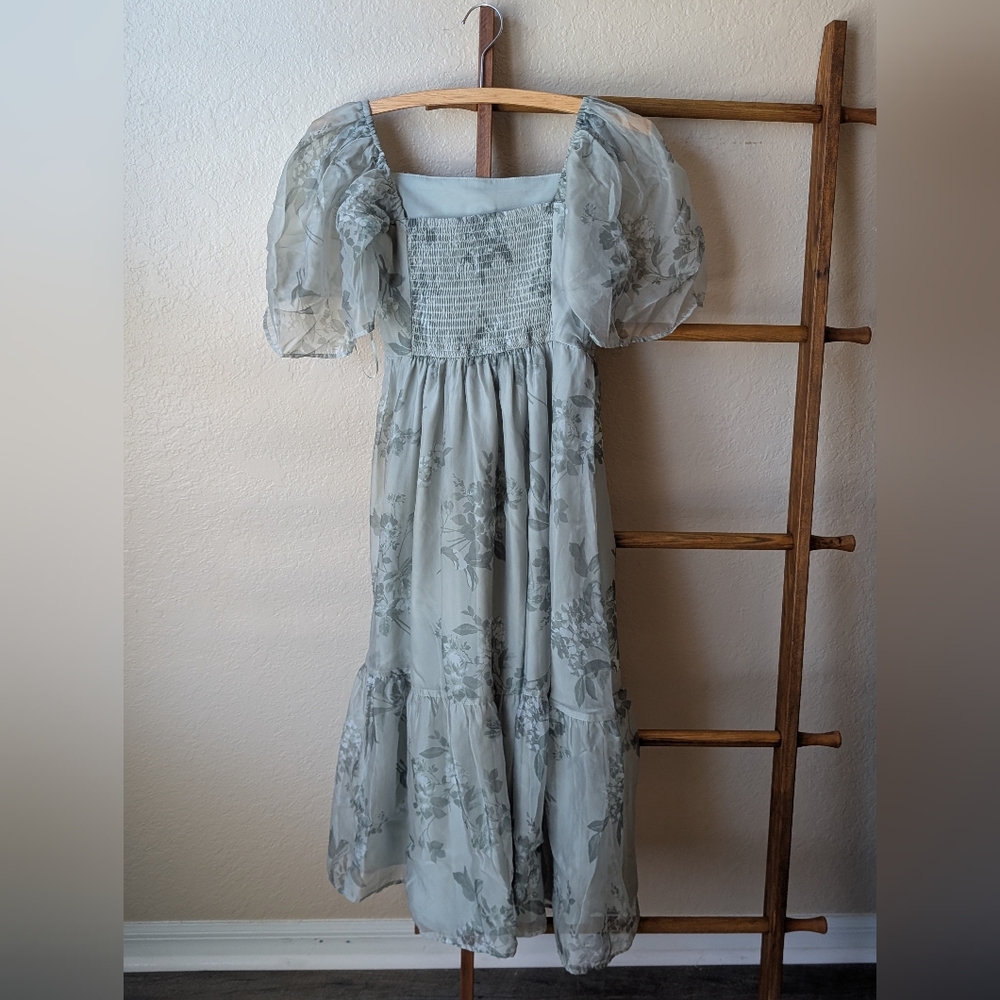 Emerson Angel Sleeve Abercrombie & Fitch Green Floral Dress - Picture 2 of 4